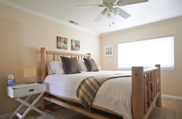 Centre-ville de Palo Alto / Stanford 2 Bdrm