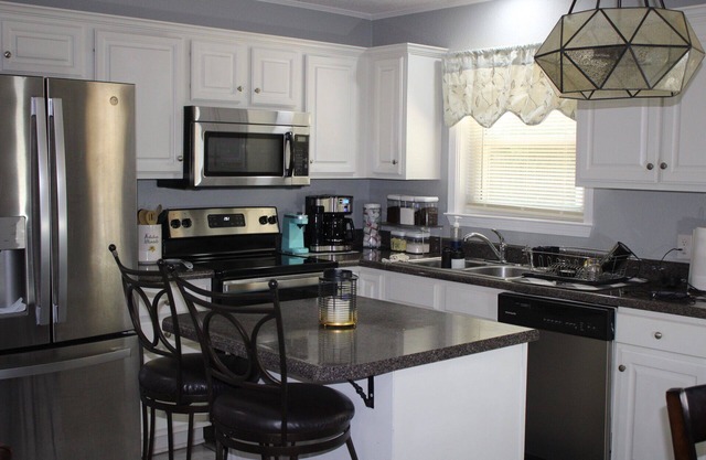 Charming Pensacola Oasis- Near Beach Dog Friendly