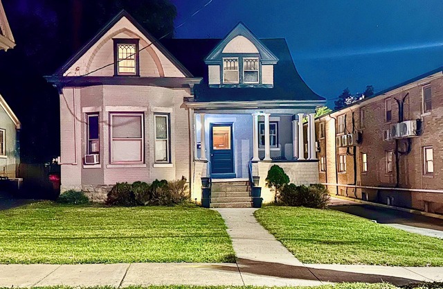 Cool Private Private Home près de Woodland Park Lexington Ky