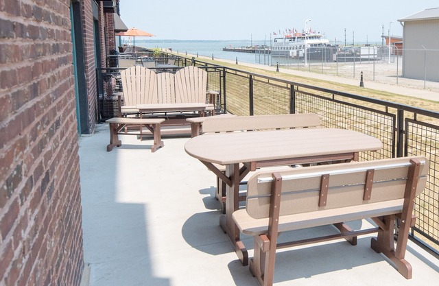 Condo spacieux dans les Chesapeakes historiques - Cedar Point - Downtown Sandusky