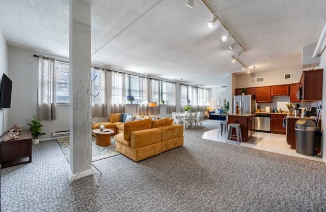 Downtown 5bd Penthouse - Sleep 12
