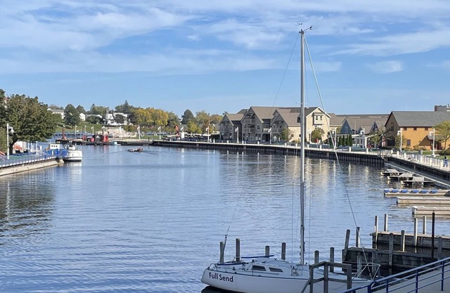 Amazing downtown waterfront condo with boat slip! Walking distance to activities