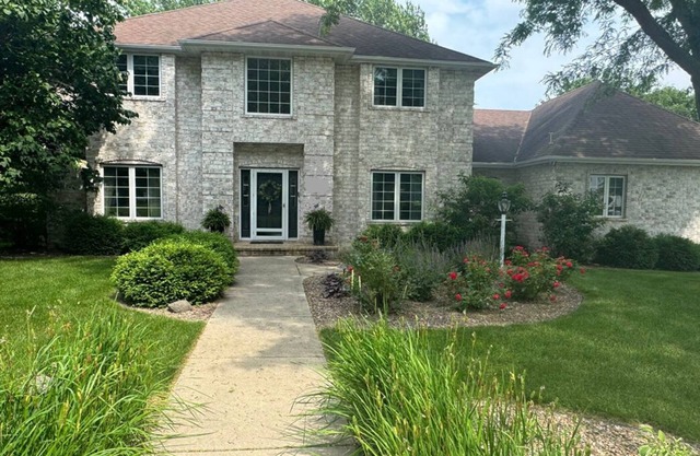 Draft this House 4 your GB Stay