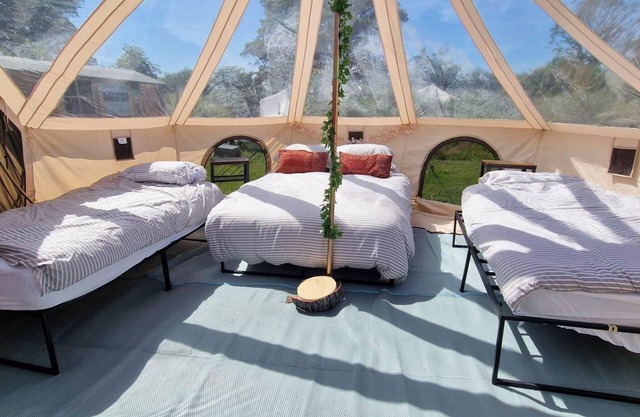 Cozy bell tent with heating and smart Tv