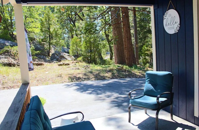 Drakeslanding Inn- Entire place two King suites Minutes to Shaver Lake