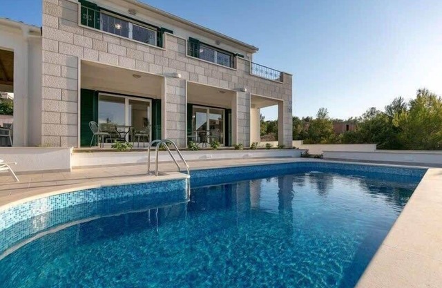 Dream Holiday Villa With Ping Pong Table And Pool