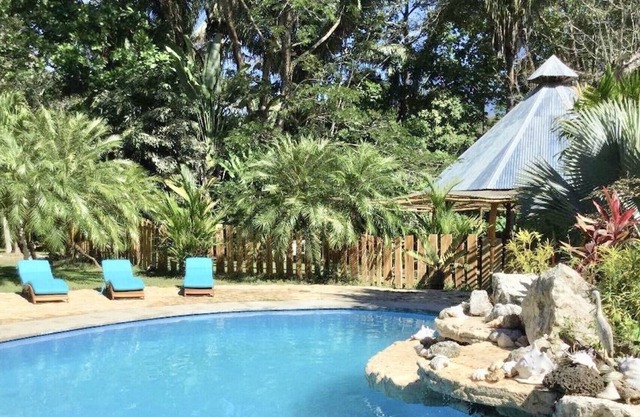 PARADISE HOME avec piscine près de la plage