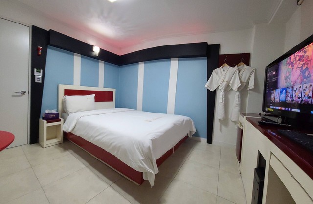 Dream Motel
