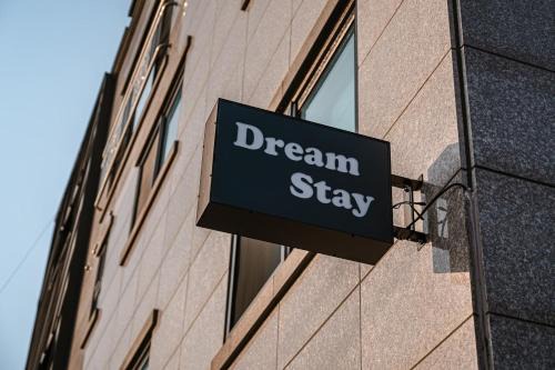 Dream stay