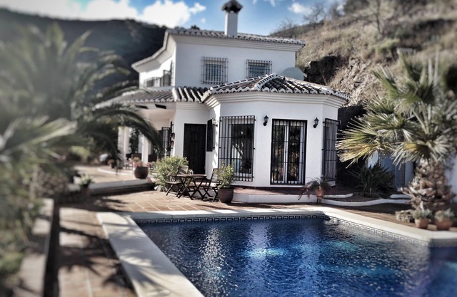 Villa de rêve avec une vue imprenable sur les montagnes et la Costa del Sol
