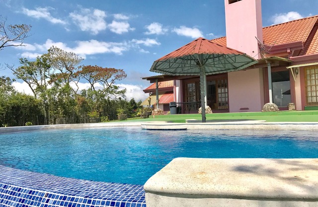 VILLA DE RÊVE AVEC PISCINE HORIZON & OCEAN VIEW