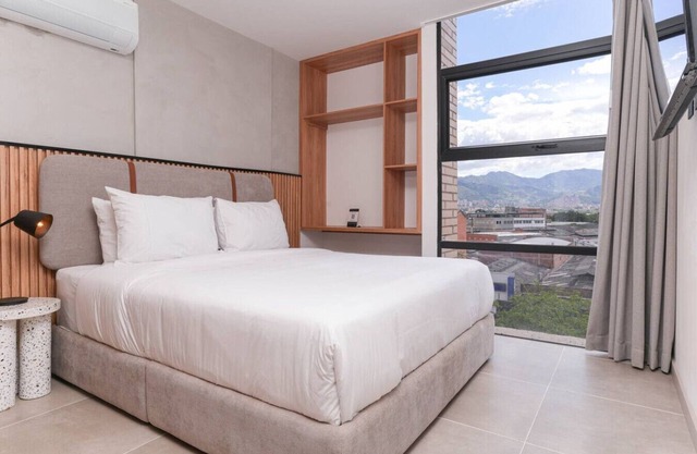 Dream Work-Stay - Jacuzzi - Suite w/AC in Poblado