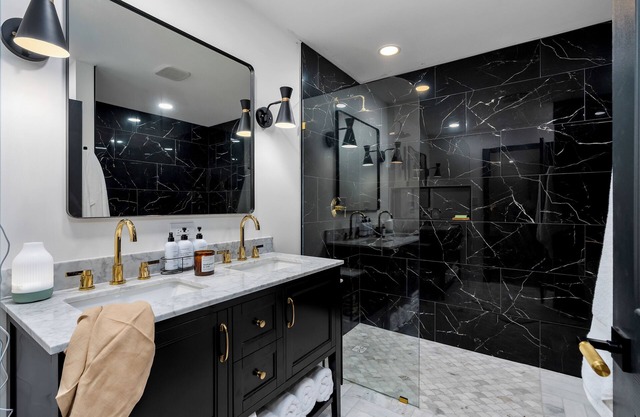 Dreamy Luxury Stay in Anderson - 7 minutes from I-85