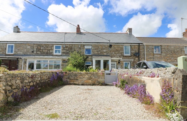DRIFTWOOD COTTAGE, familial à Helston, Ref 959189
