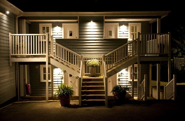 Driftwood Hotel