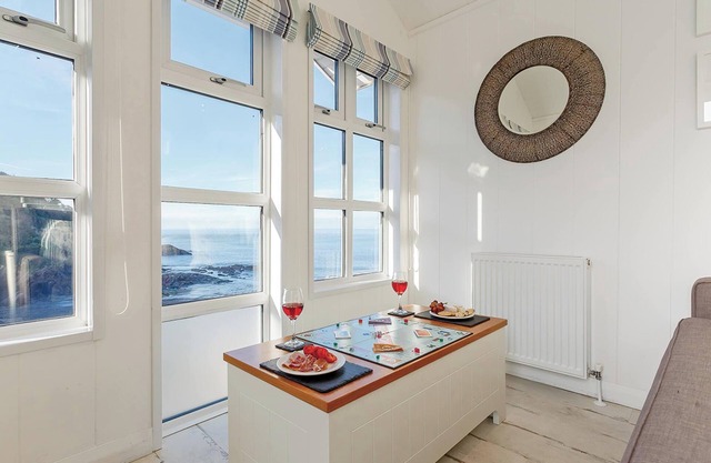 Driftwood Premier Sea View Cabin