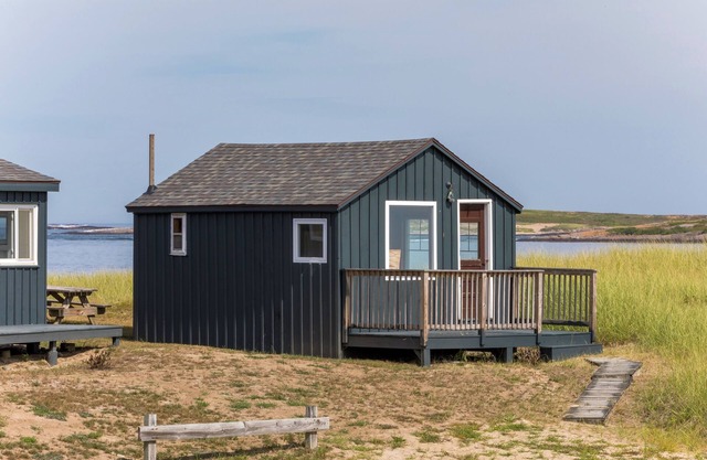 Driftwood Studio Beachfront cottage en plein dans les Dunes