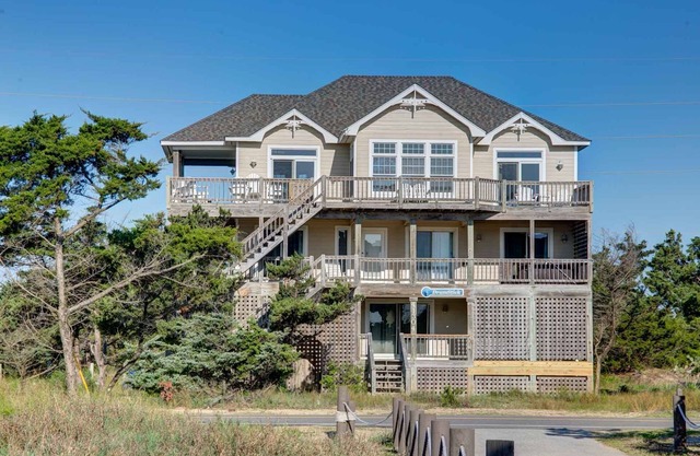 Drumstick | Semi-Oceanfront | Kinnakeet Shores | Avon | Sleeps 12