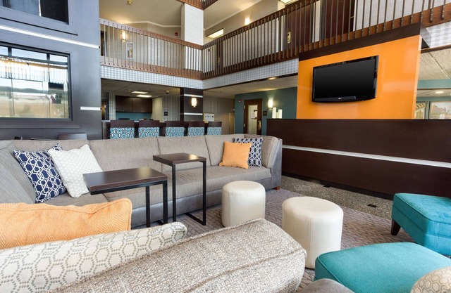 Drury Inn & Suites Greensboro