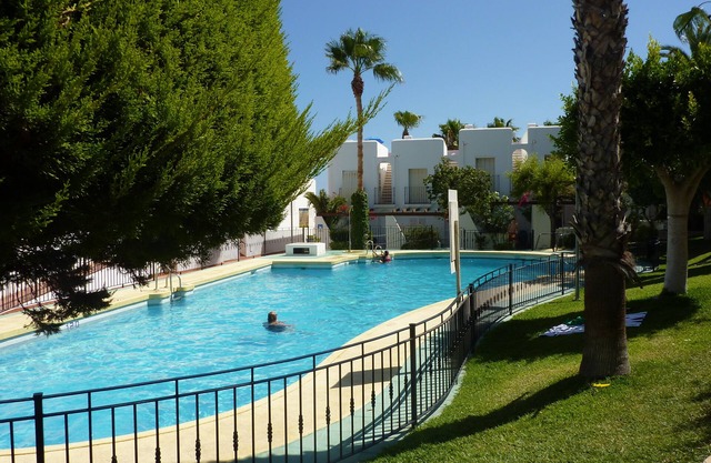 Belle maison à une très courte distance de marche (50 mètres) de la plage.