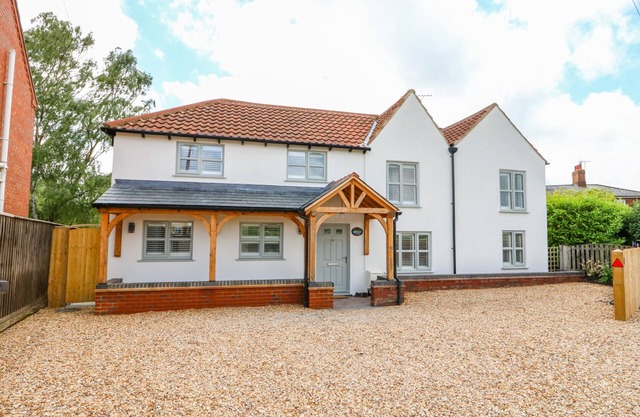 Duck Pond Cottage, LONG SUTTON