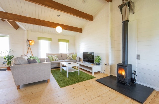 Duckpool Lodge - contemporain, cabane en rondins pour toute la famille à proximité des plages de sable