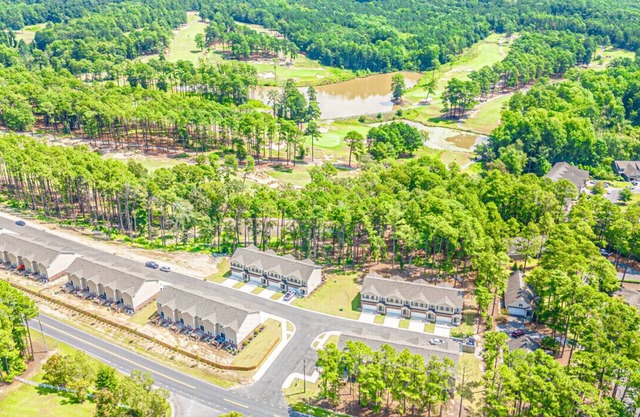 Ducks Landing Accommodations at Southern Pines Golf Course