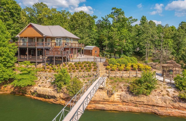 Ducktail Pointe - Private launch ramp and dock!