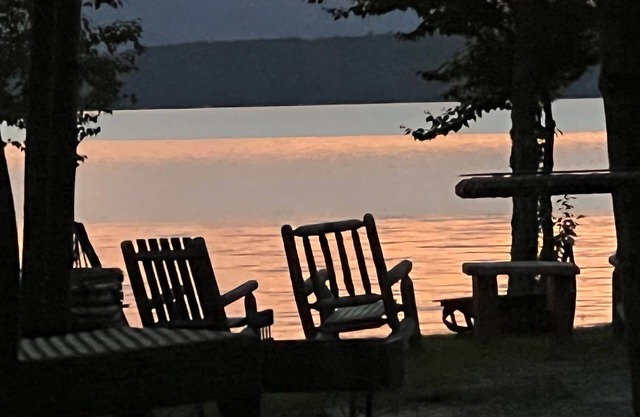 DuLac middle cabin on Lakefront