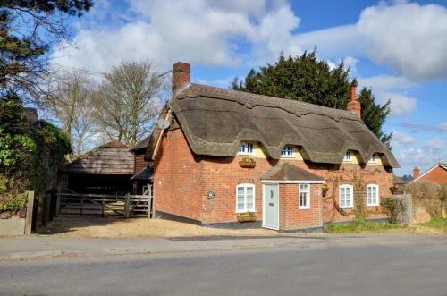 Dulcima Cottage