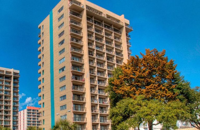 Dunes Towers by Palmetto Vacations