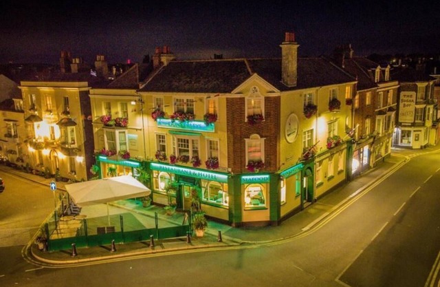 Dunkerleys Hotel