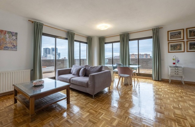 Penthouse en Duplex avec Vues Spectaculaires sur le Parc de Tetuán