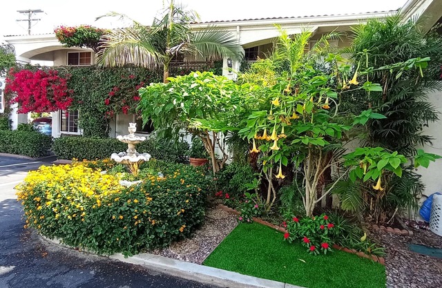 Dynasty Suites Santa Fe Springs