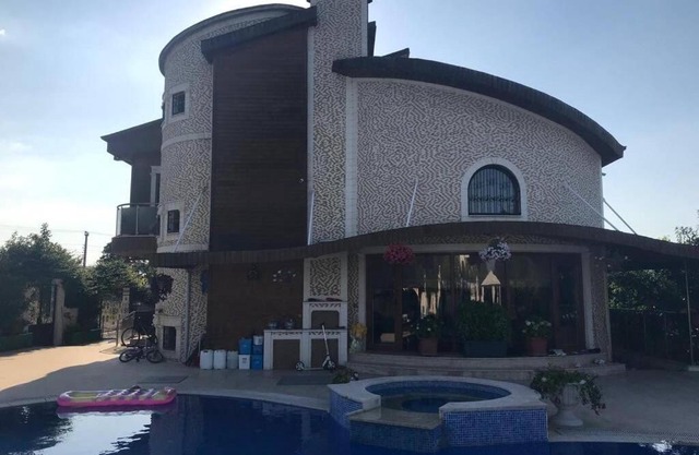 Eşsiz deniz manzaralı villa.