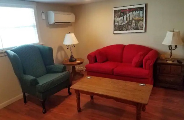 E Nashville*1/2 Block to 5Points*Eat/Drink*1BR/1BA