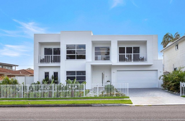 E RETREAT on Archbold - Luxury Beach House
