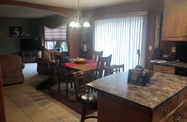 EAA House Rental in Great Location