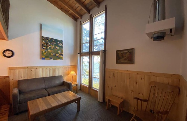 Eagle Cabin - 3 Bedroom