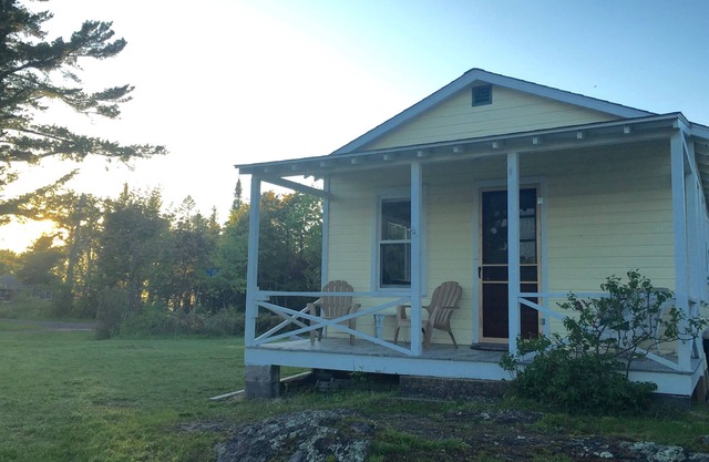 Hilltop Cottage Eagle Harbor