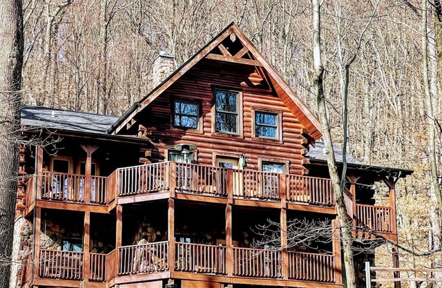 Eagle Rock Cabin - 2 Blocks to the Lake ***Must be Eagle Rock property owner***