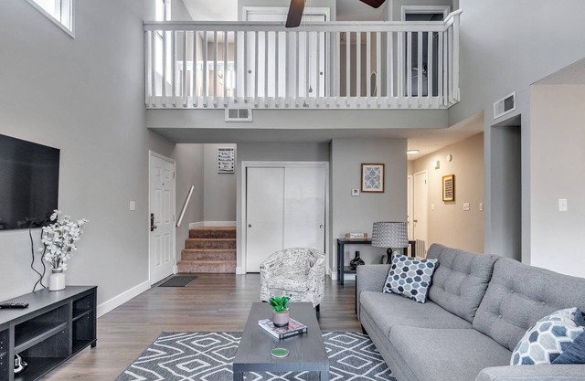 NEW LISTING! Eagles Nest - Charming Townhome in the heart of Shalimar by RedAwning