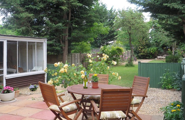 Ealing Garden Appartment