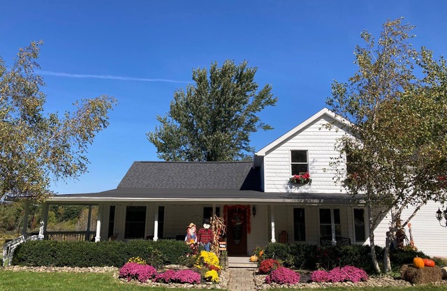 EARLY BIRD RANCH ( Beautiful Country Home Located Near Ellicottville New York )
