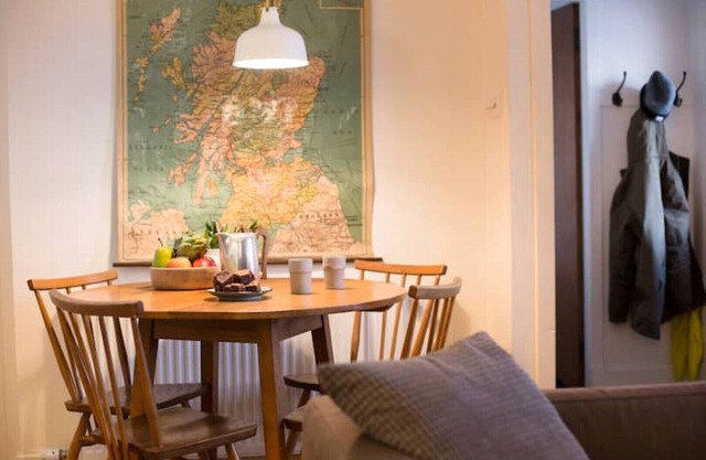 East Dell - a cosy woodland hideaway