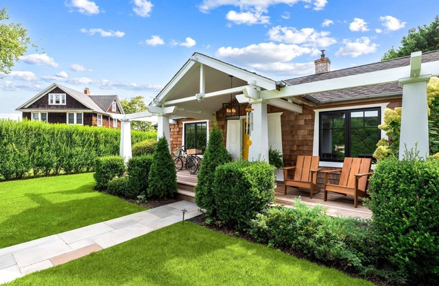 East Hampton Village Gem