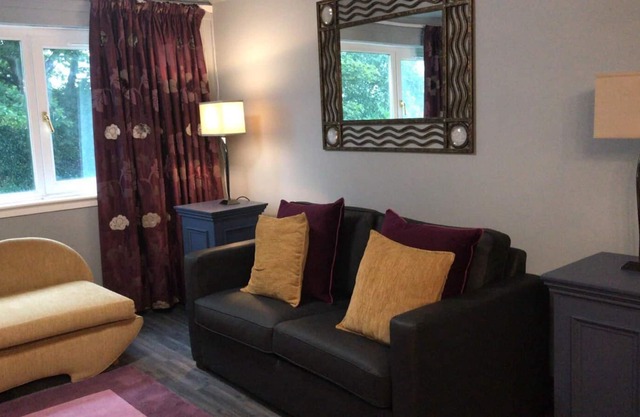 East Kilbride - Appartement de deux chambres récemment rénové