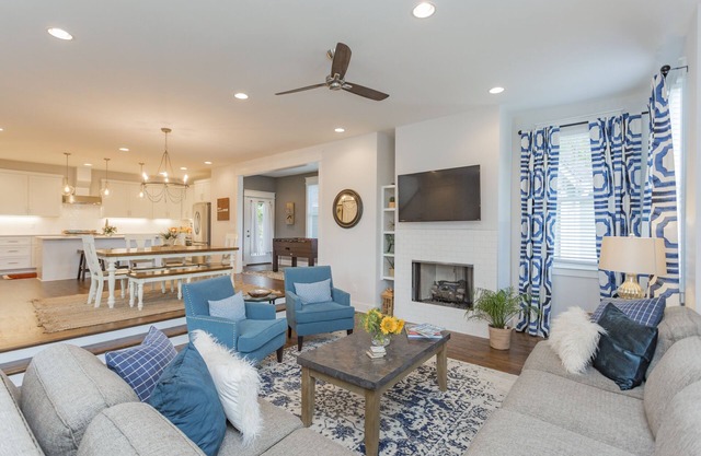 East Nashville - 5 Points - 1.5miles from Broadway
