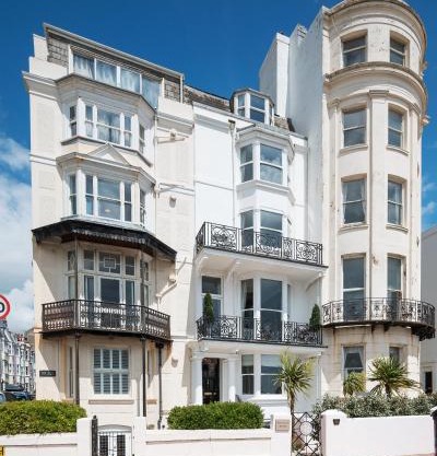 Eastcliff House & The Art Deco Flat