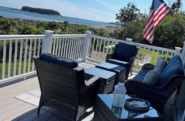 Easterly II, un chalet privé en bord de mer dans le village de Corea